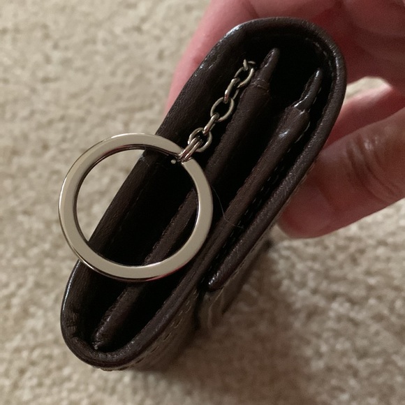 Coach Monogram Brown Canvas/Leather Wallet Coin Purse With Key Chain & Coach Box - Picture 11 of 17